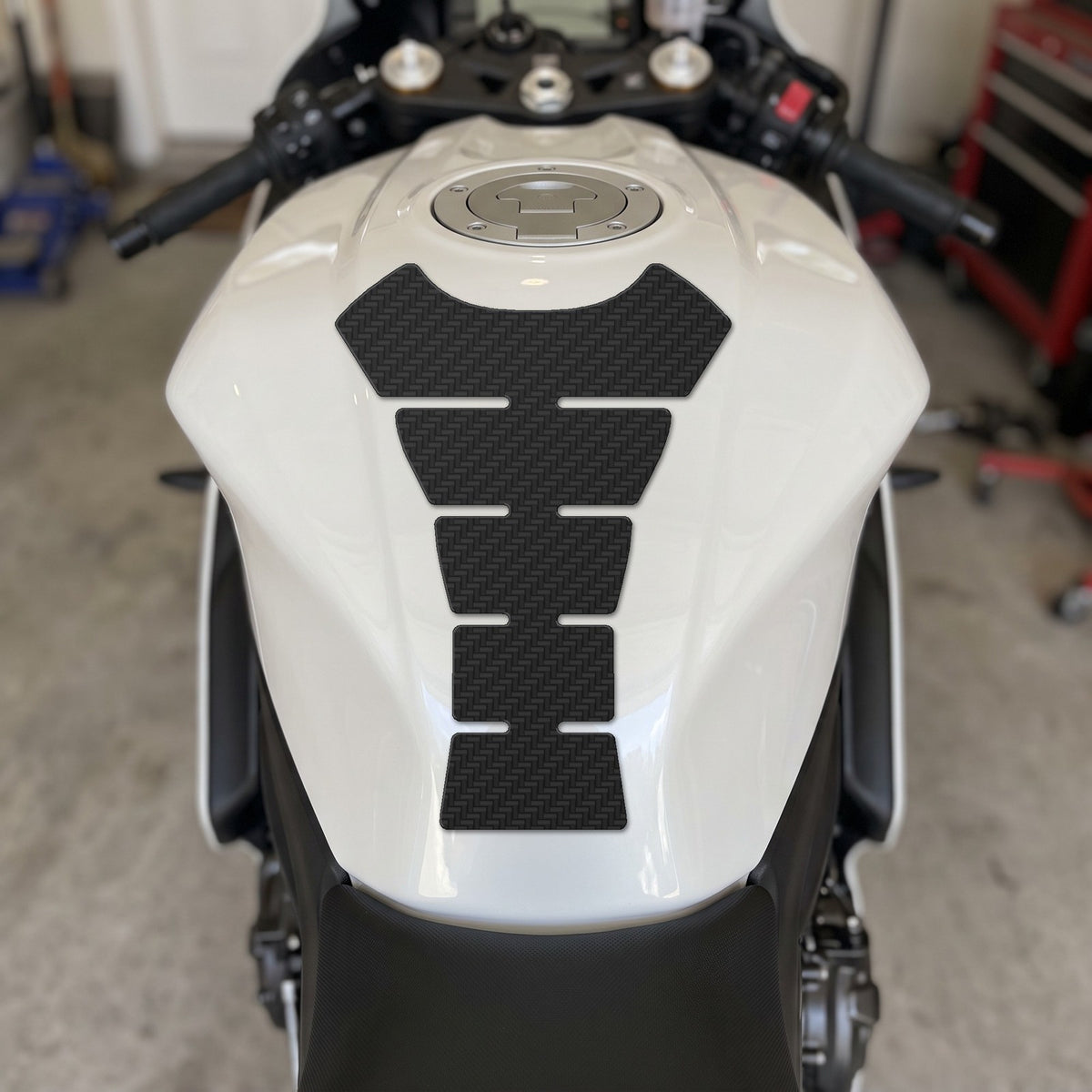 Tankpad Motorrad Tankschutz Stufen 145x220 mm Carbon Optik + Rakel Set